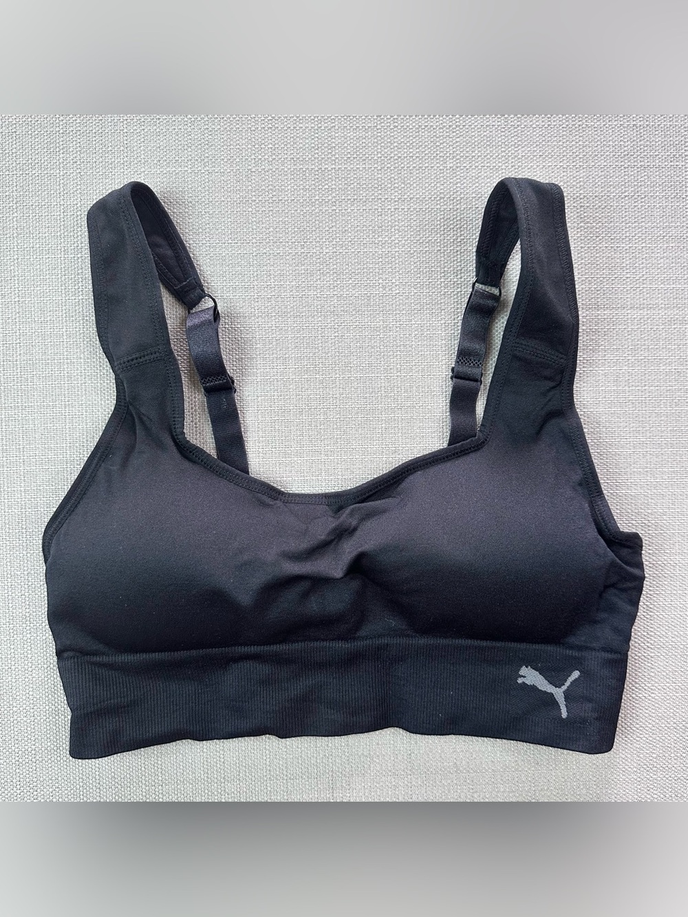 Puma drycell square neck seamless sports bra Medium